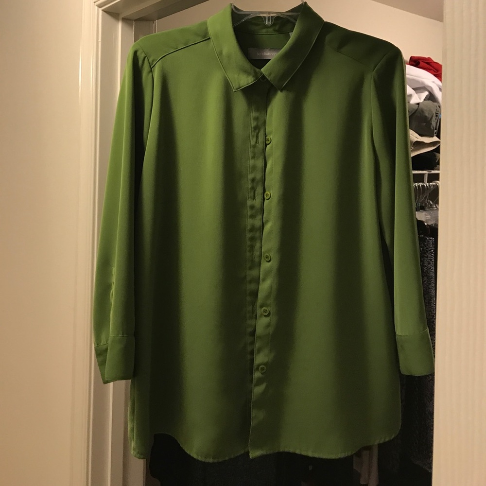 Women’s 3/4 Sleeve Dress Shirt