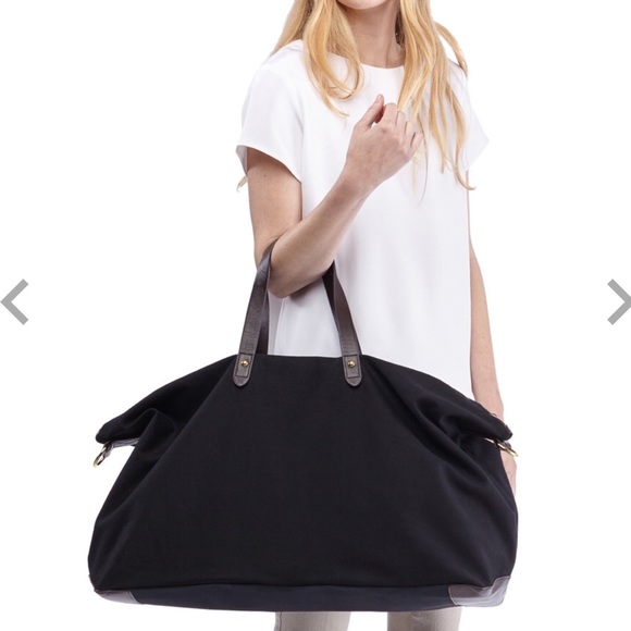 cuyana weekender bag