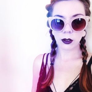 Meet your Posher, Alexa