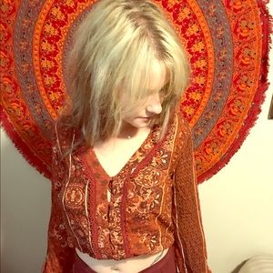 Kendall and Kylie crop top