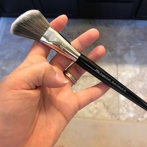 Sephora PRO angled blush brush #49