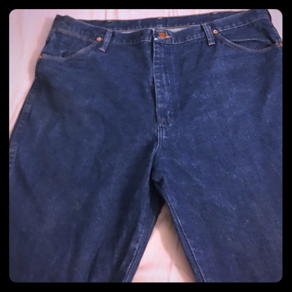 Blue wrangler jeans