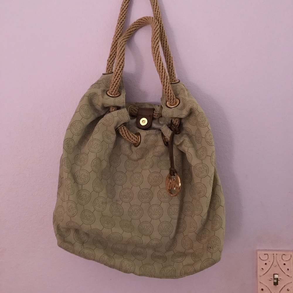 Michael kors purse