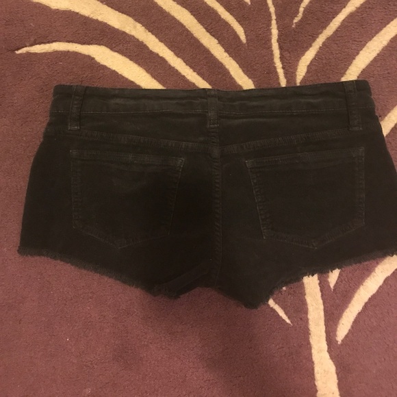 Carmar corduroy short. - Picture 3 of 5