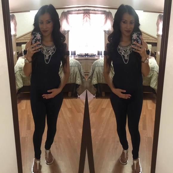 Meet your Posher, Yesenia - Picture 1 of 1