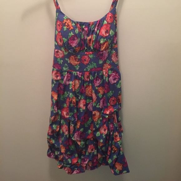 Casual Floral Dress - Picture 1 of 4
