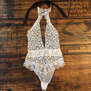 VS Lace High-Neck White & Black Bodysuit