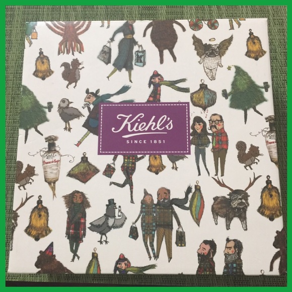 Kiehl's Travel Essentials - Picture 1 of 4