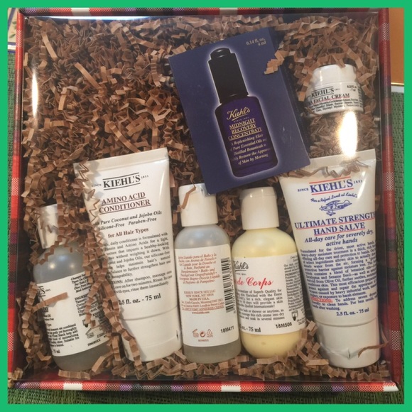Kiehl's Travel Essentials - Picture 2 of 4
