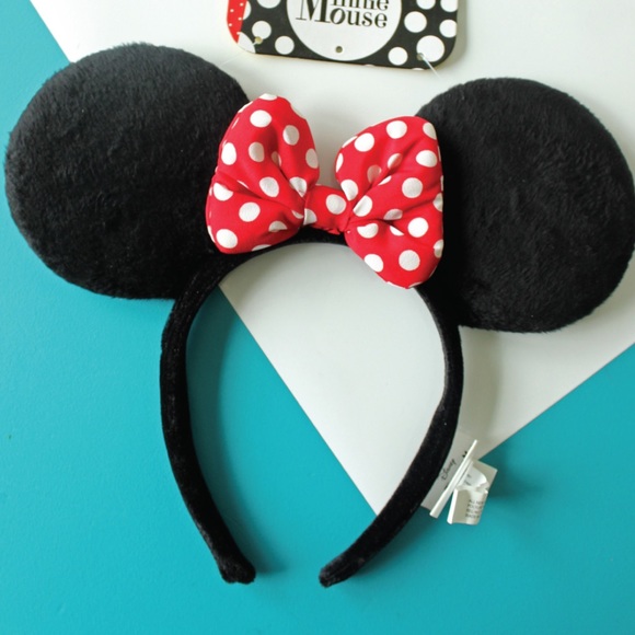 Like New Fuzzy Disney Minnie Mouse Ears - Picture 2 of 5
