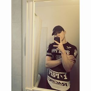 Meet your Posher, Vinny