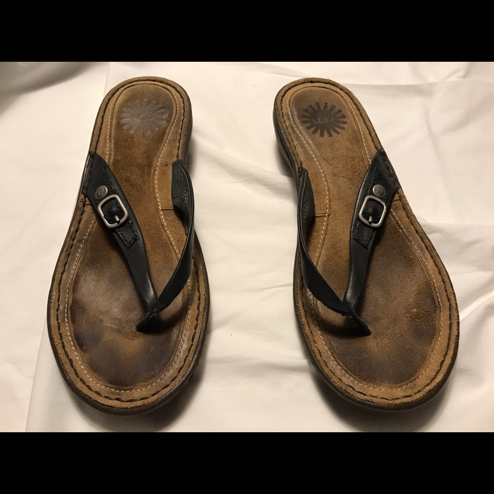 Ugg Leather Thong Sandal Size 7