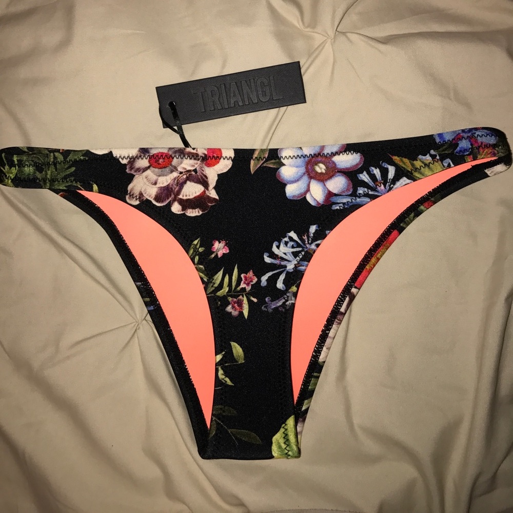 Triangl swimsuit bottom