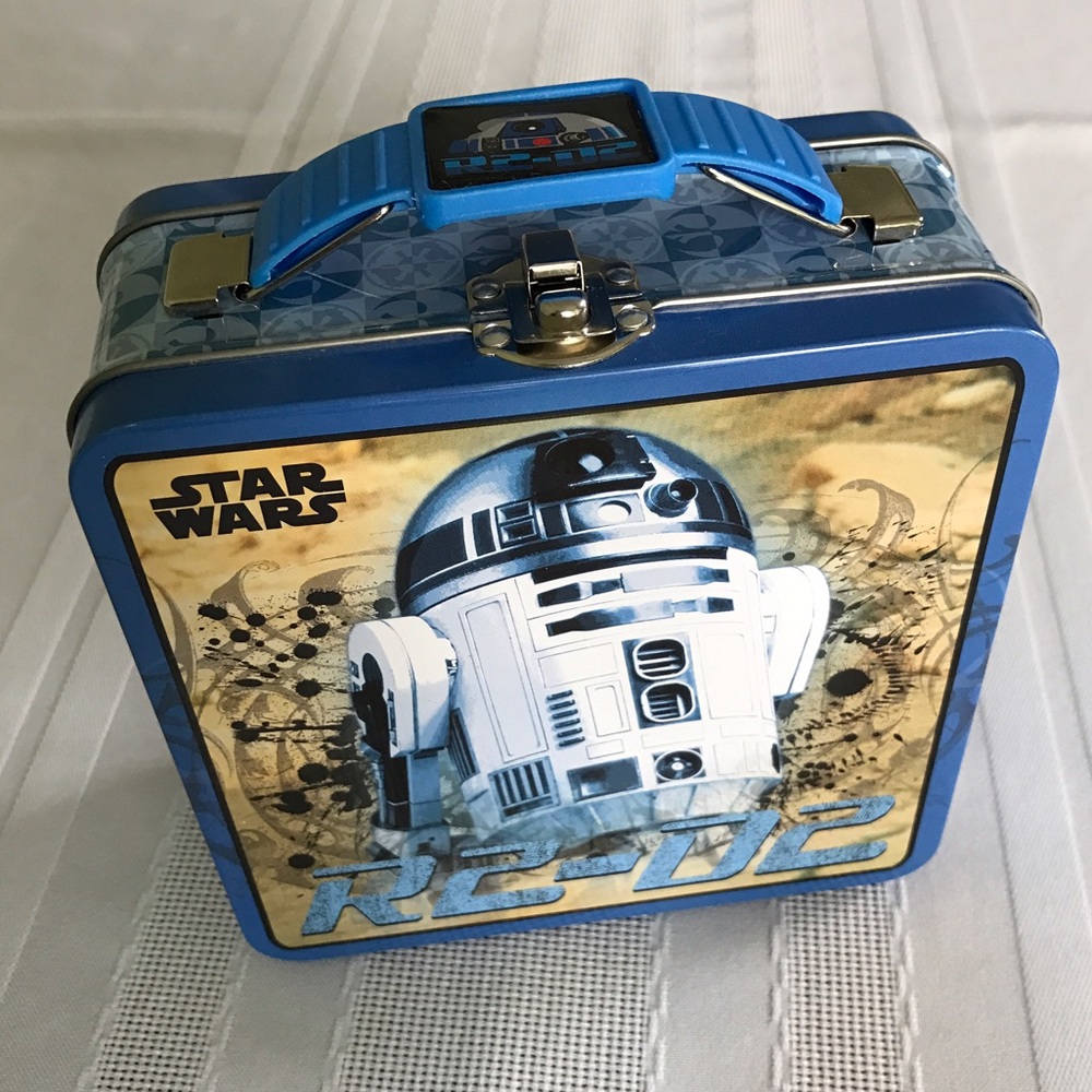 SOLD-- Star Wars Lunchbox Tin