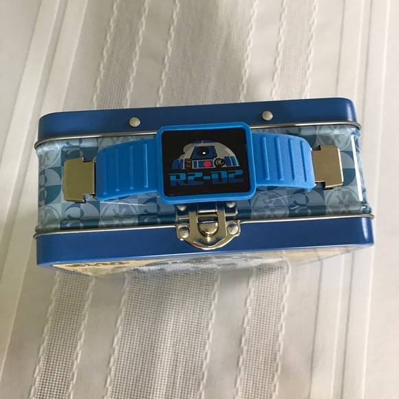 SOLD-- Star Wars Lunchbox Tin - Picture 2 of 3