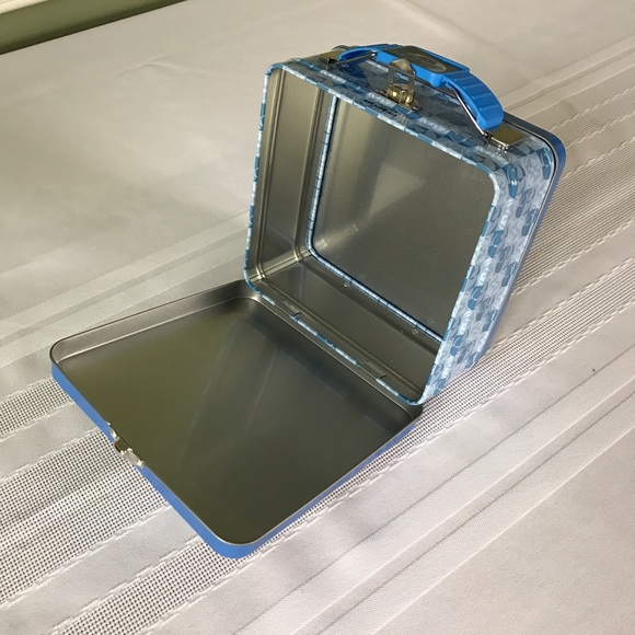 SOLD-- Star Wars Lunchbox Tin - Picture 3 of 3