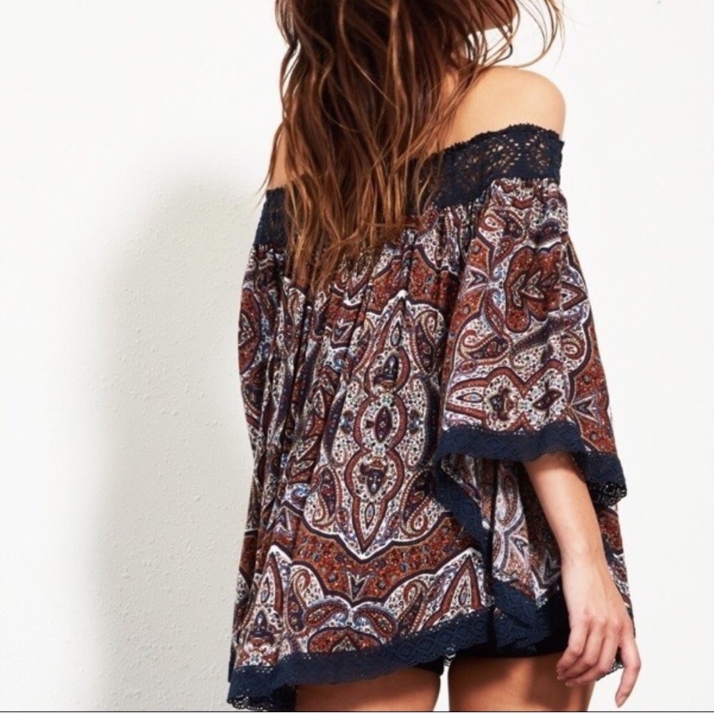 the Emma Paisley print top 🦄 - Picture 4 of 6