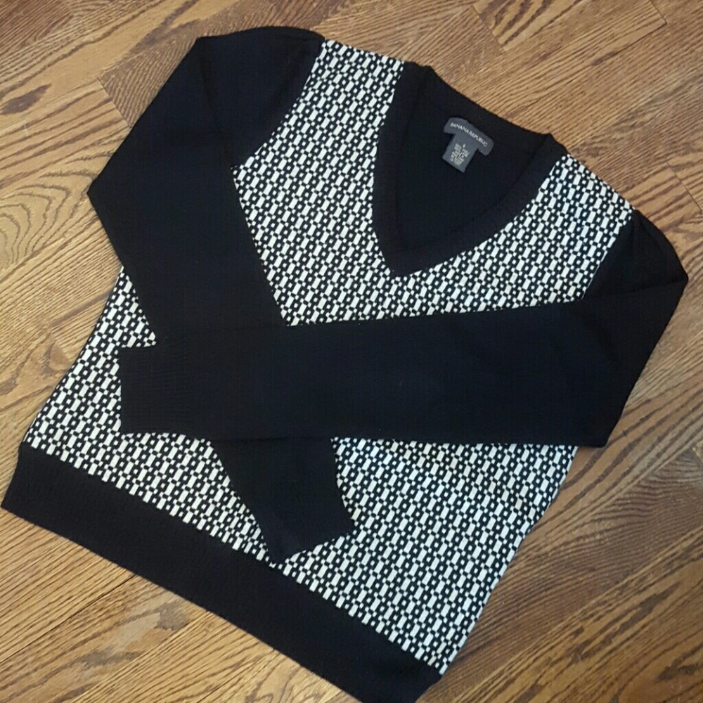 Banana Republic Sweater