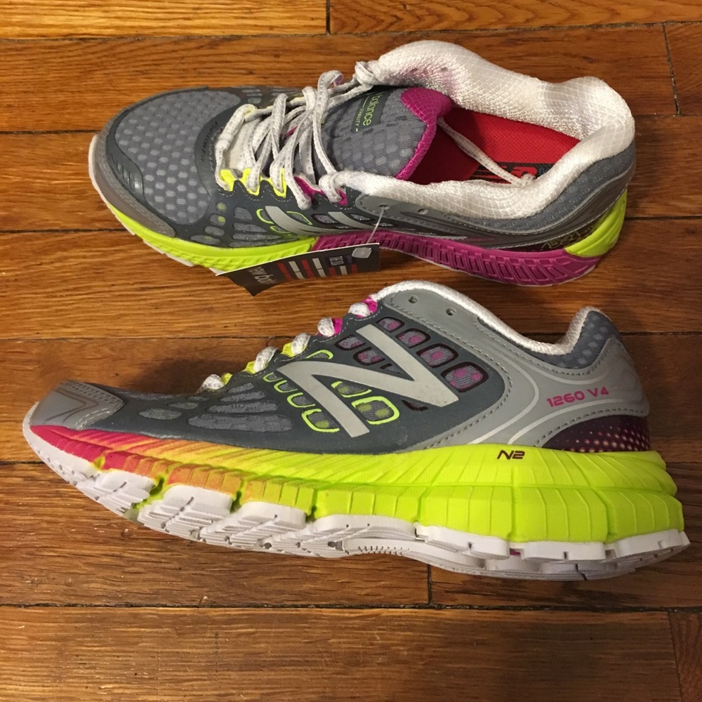 NWT New Balance sneakers