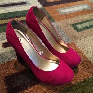 Mossimo Pink Heels - Size 8 (Like New)