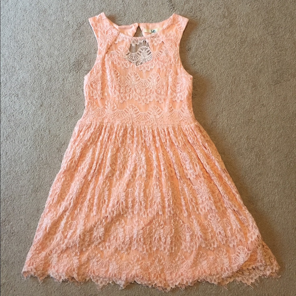 Ya Los Angeles: Peach Lace Dress