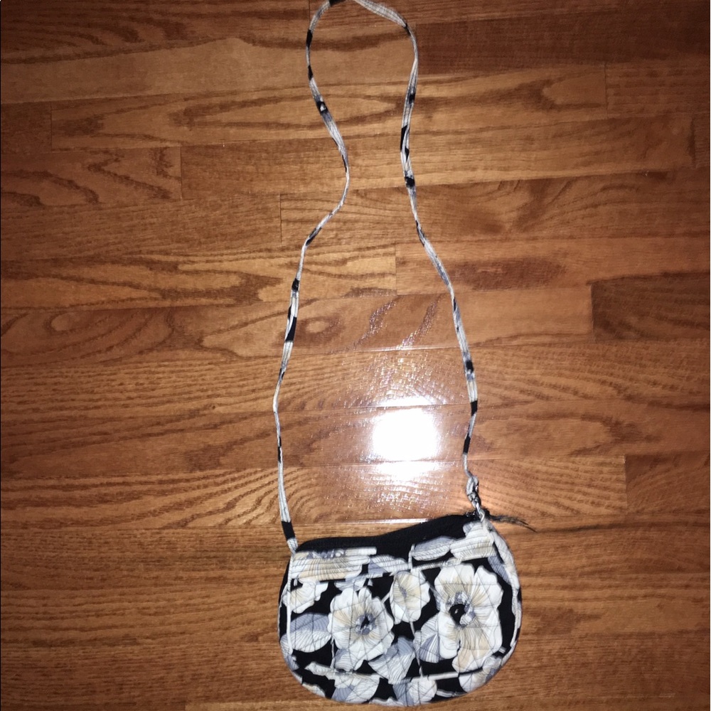 Vera Bradley medium size purse