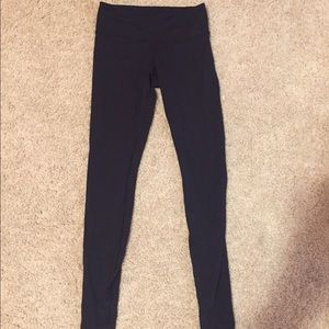 Lululemon black leggings