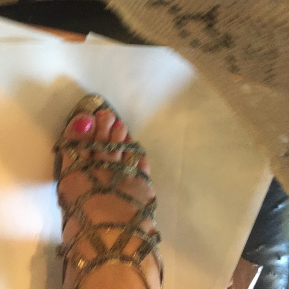 Joey brand snake skin gold straps heels