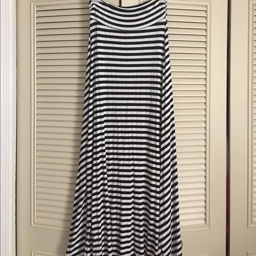 Forever 21 maxi skirt