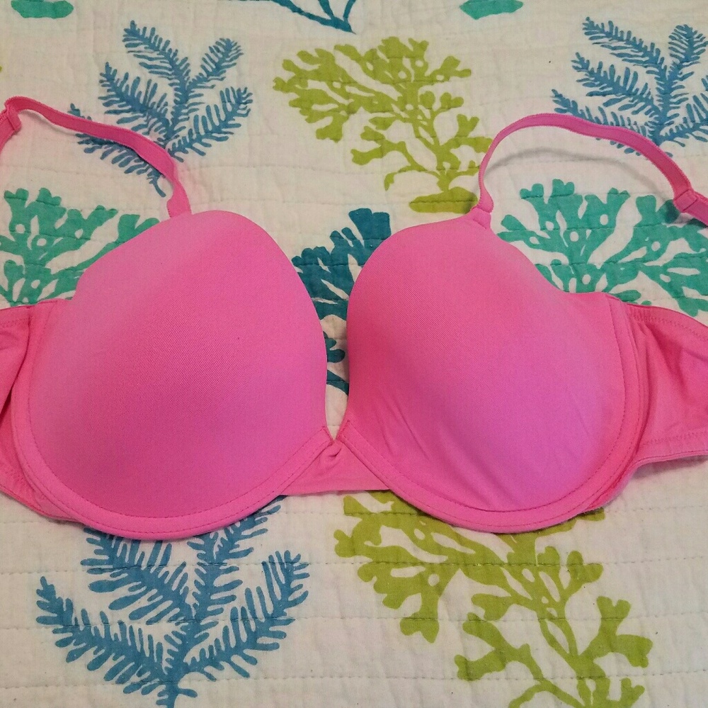 Victoria's Secret Pink bra