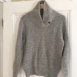 L.L Bean wool classy sweater
