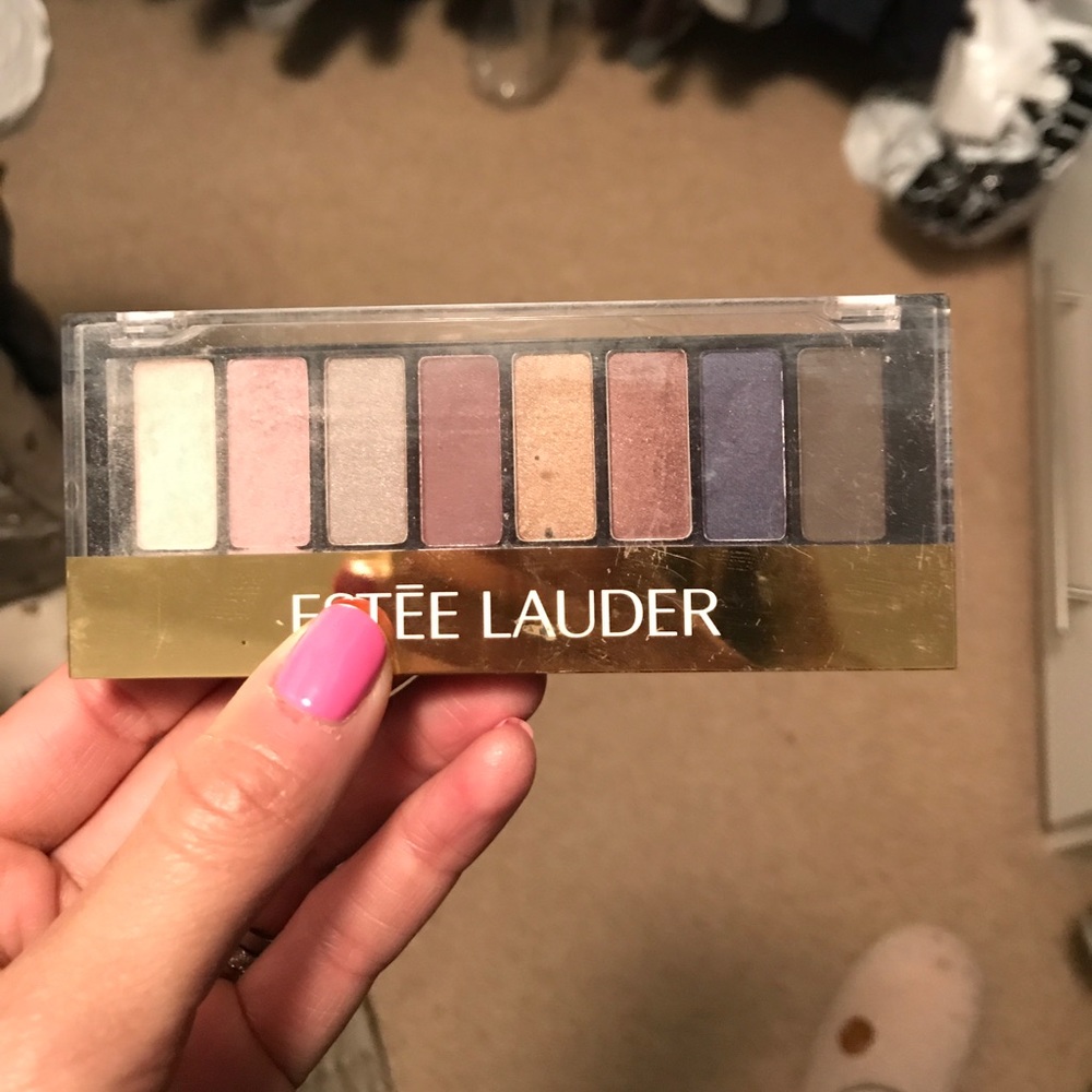 Estée Lauder 8 eyeshadow palette