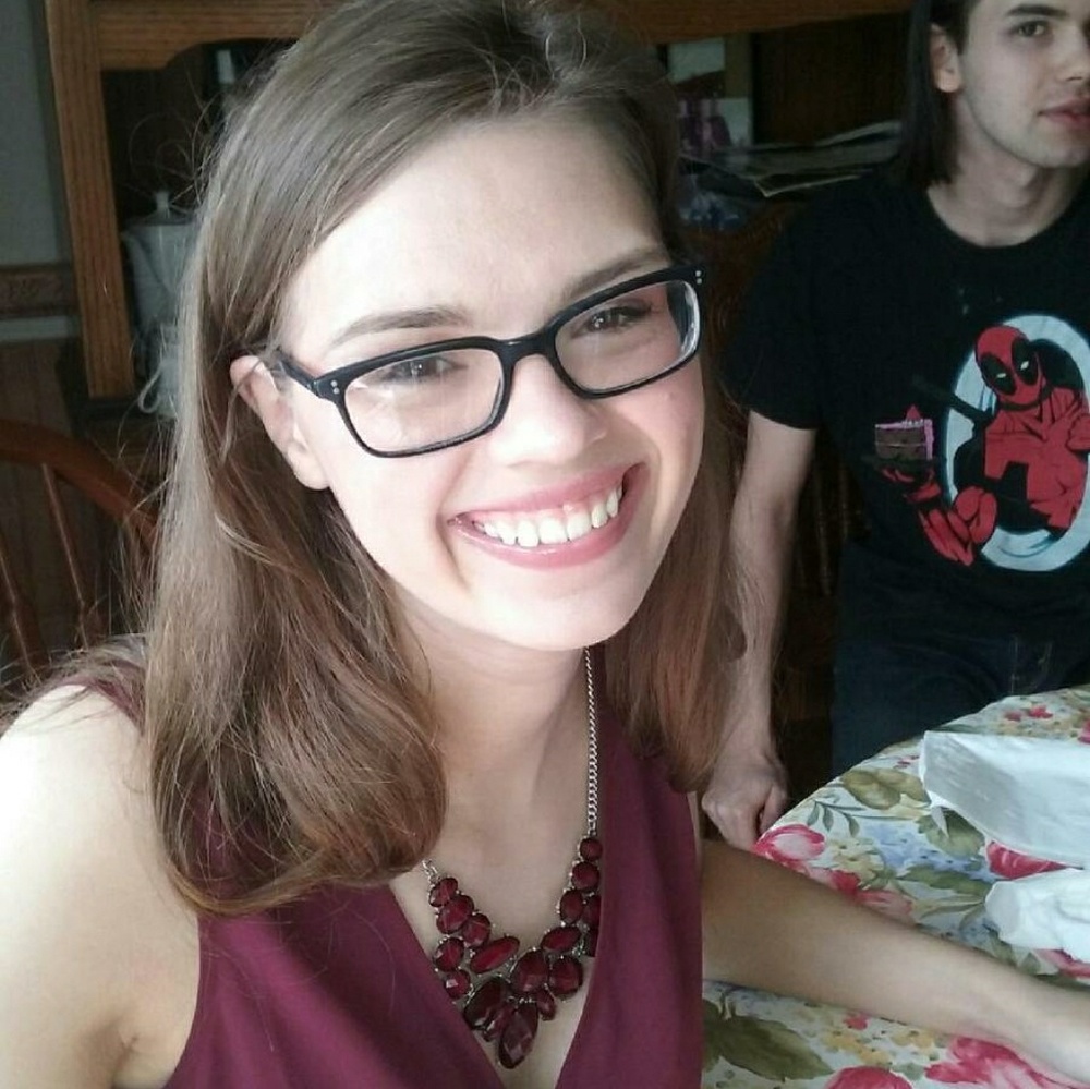 Meet your Posher, Lauren