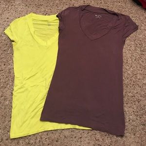 Set of 2 tees