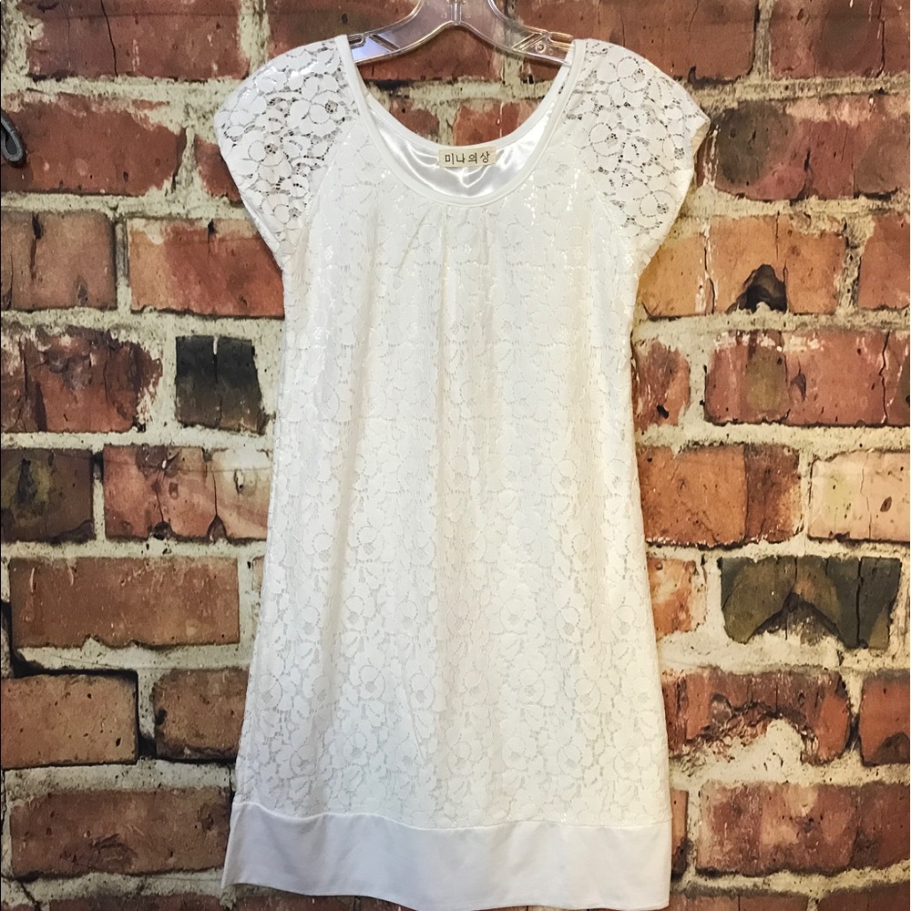 Lace tunic/shirt dress