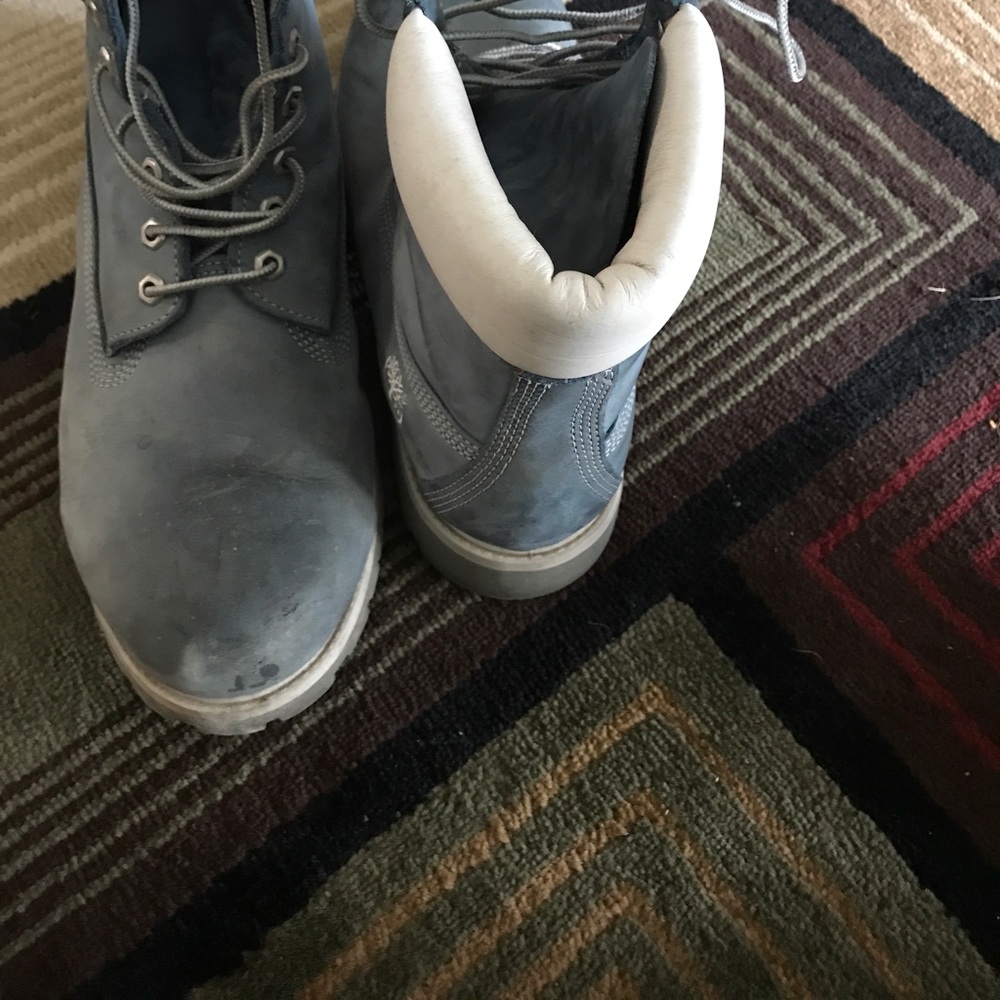 Light blue timberland size 13