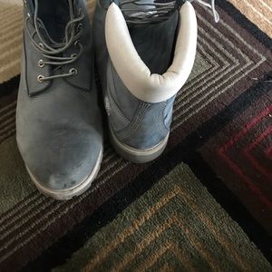 Light blue timberland size 13
