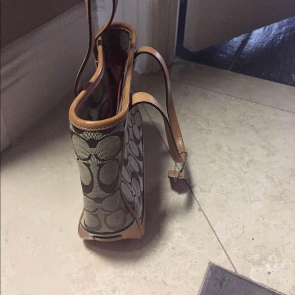 Coach purse - Picture 5 of 5