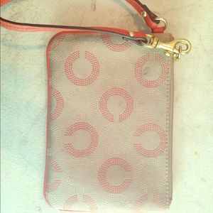 Wristlet
