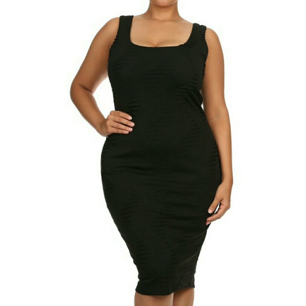 ➕ "Trina" Bodycon Dress