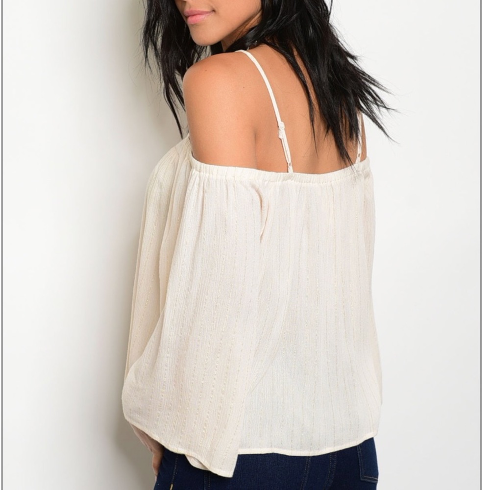 Last One! 💞Off Shoulder Top - Picture 2 of 6