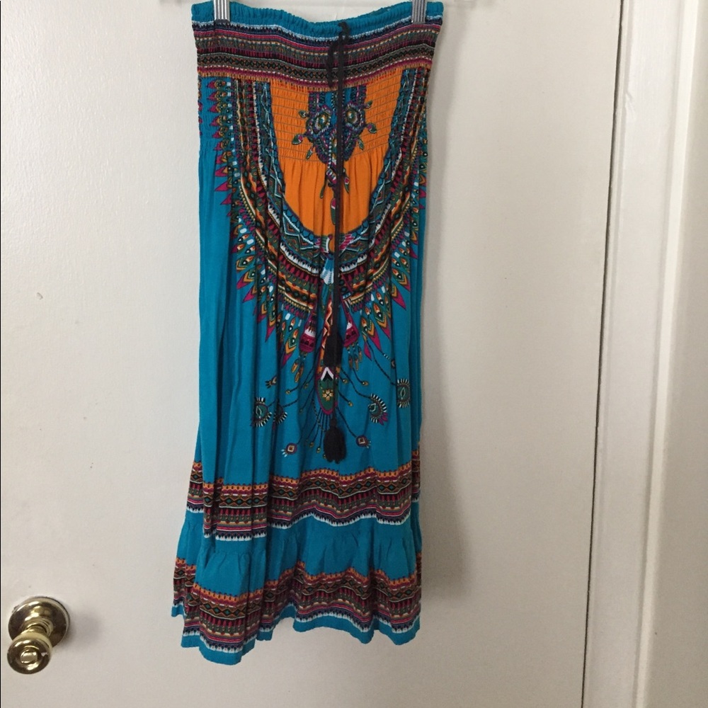 Flying tomato strapless dress