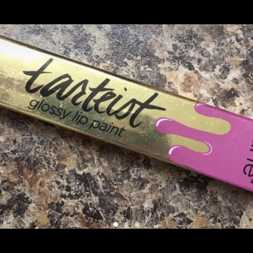 Tarte glossy Lip paint