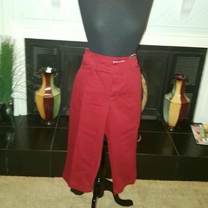 Secretly Slender Capri