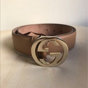 Gucci tan leather belt