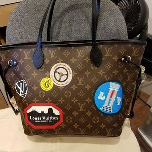 (Sold, thank you) LV World Tour Neverfull MM
