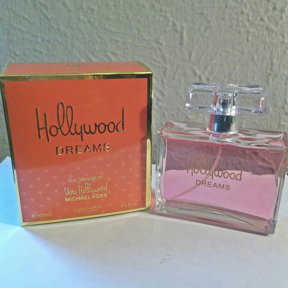 💥SOLD💥 Hollywood Dreams Perfume