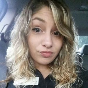 Meet your Posher, Nena