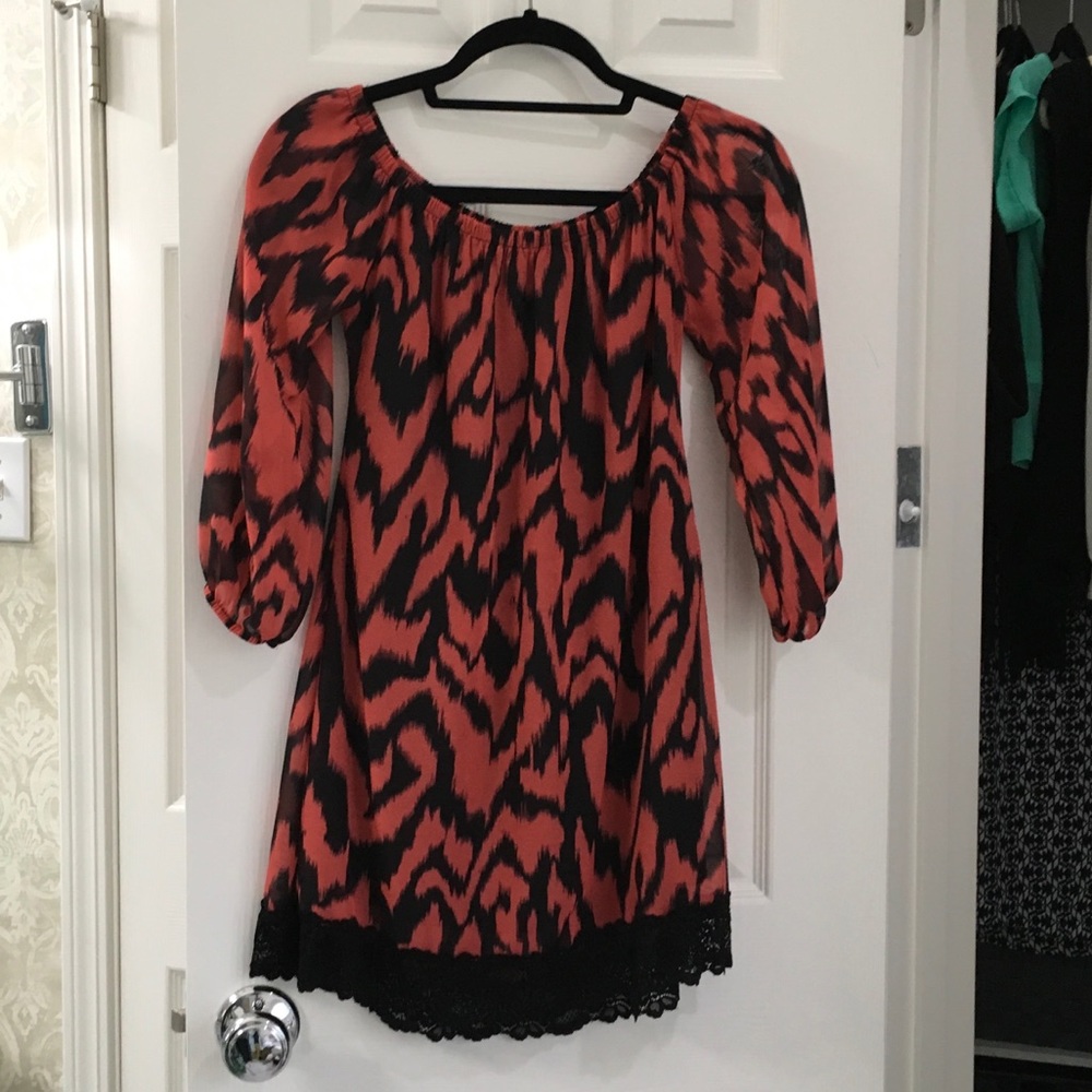 Red/black dress vs shirt
