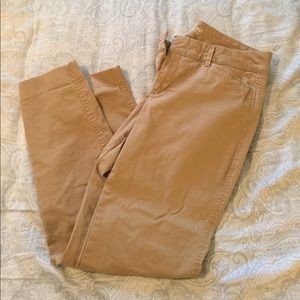 NWOT khaki ON pixi pants